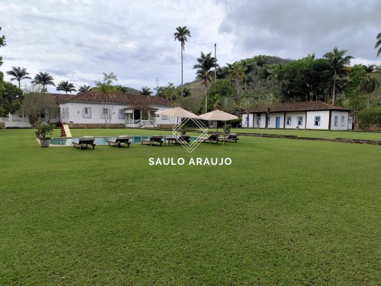 Fazenda em Três Rios / RJ