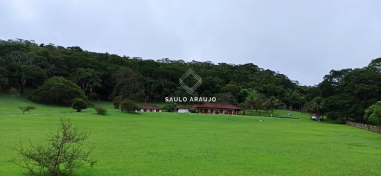 Fazenda em Pequeri / MG