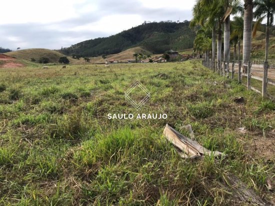 Fazenda em Três Rios / RJ